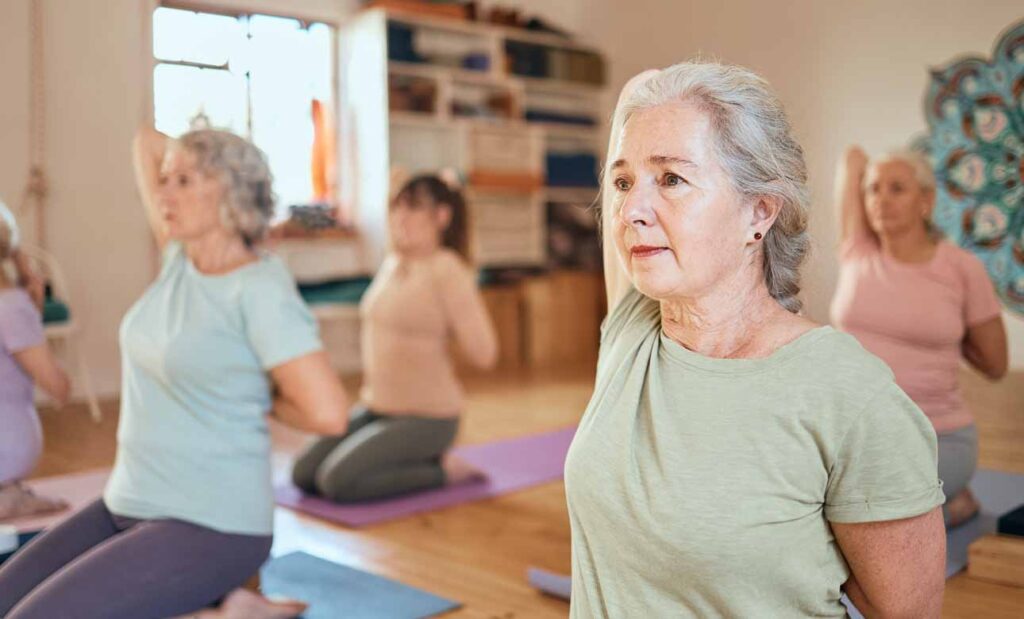 yoga in menopausa-2